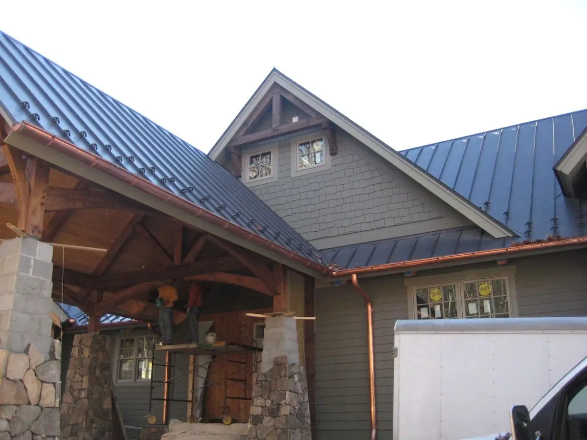 Craftsman Roofing team delivering quality roofing work in Aledo